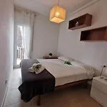 Apartamento En Platja D'aro: A/c, Parking, A 2 Pasos De La Playa, 3 Hab, Terraza. - Es-209-12 *