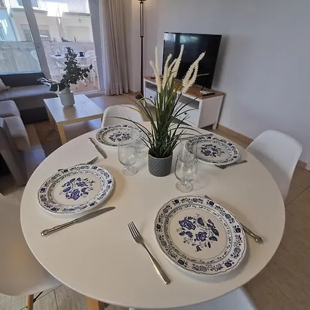 شقة En Platja D'aro: A/c, Parking, A 2 Pasos De La Playa, 3 Hab, Terraza. - Es-209-12 *