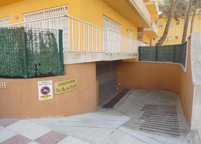 En Platja D'aro: A/c, Parking, A 2 Pasos De La Playa, 3 Hab, Terraza. - Es-209-12